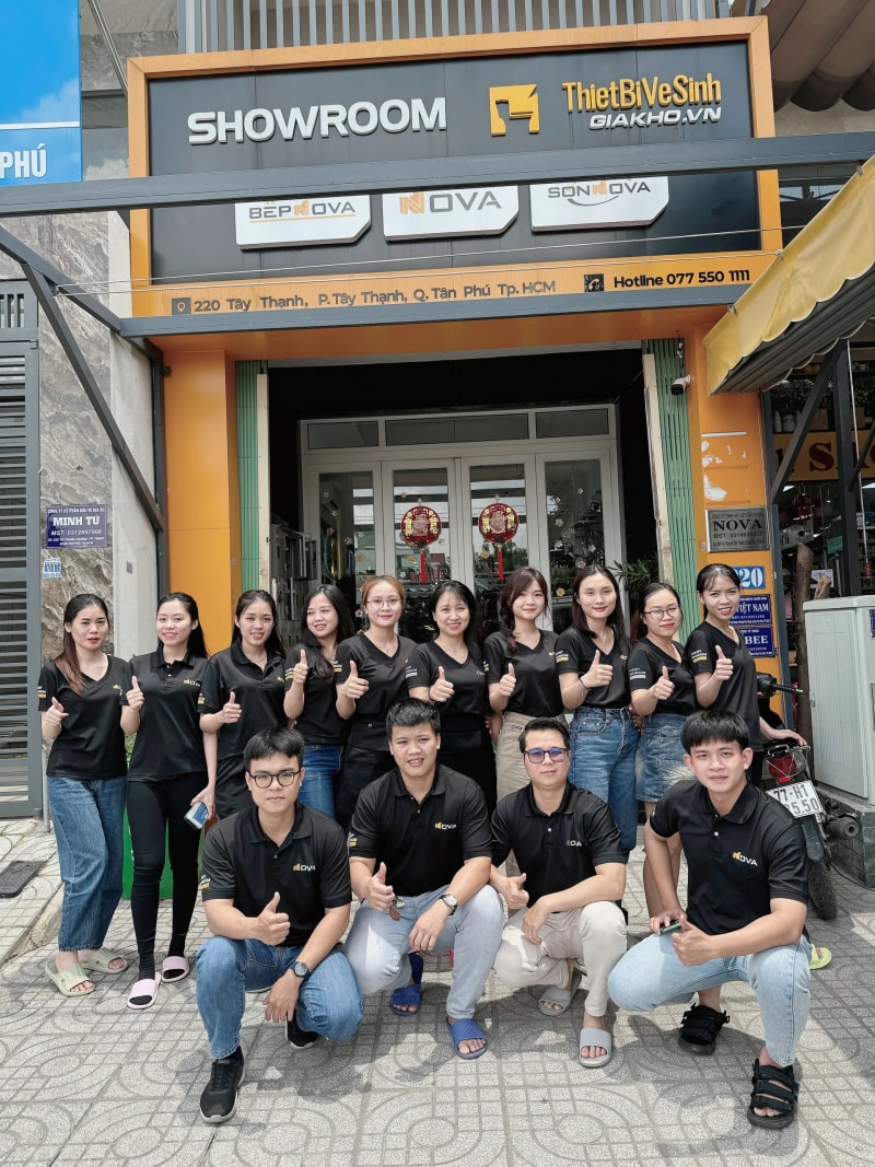 Với đội ngũ nhân viên tư vấn, kỹ thuật lắp đặt trẻ, nhiệt huyết và đầy trách nhiệm chắc chắn sẽ giúp quý khách hàng có được sự chọn lựa phù hợp nhất với nhu cầu mua sắm của mình.