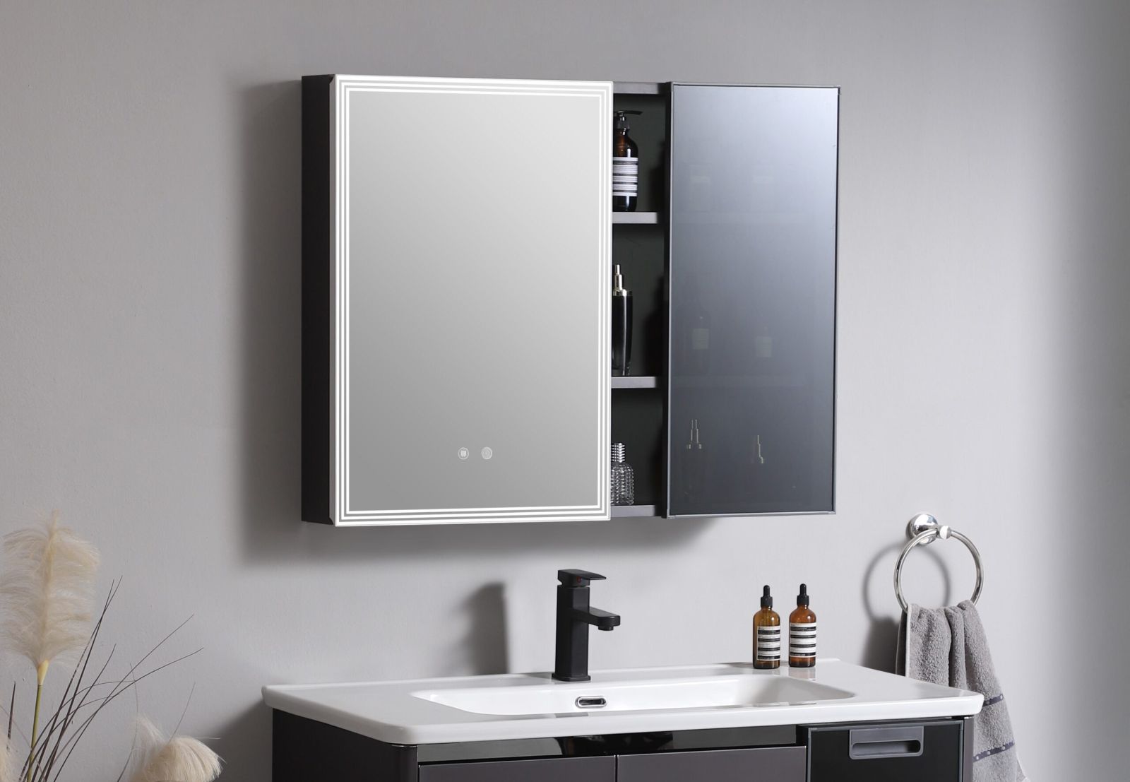 Lựa chọn tủ chậu lavabo TOTO thích hợp giúp nâng tầm không gian phòng tắm của bạn trở nên sang trọng và đẳng cấp hơn.