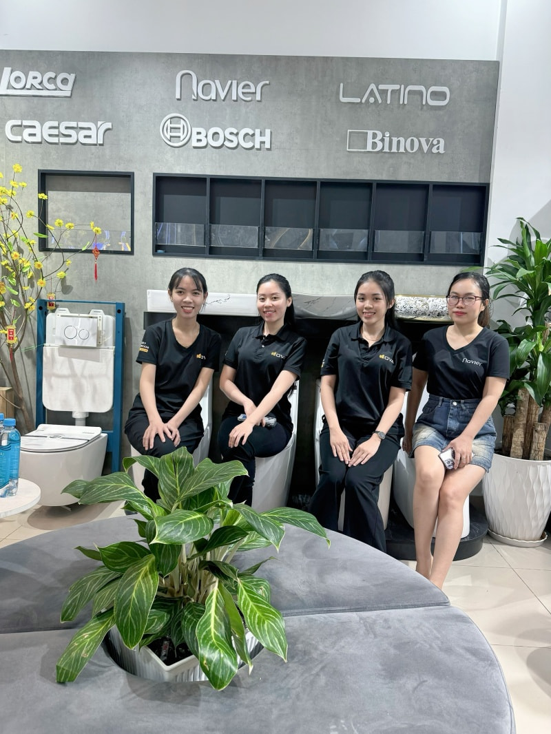 Thiết Bị Vệ Sinh Giá Kho sở hữu đội ngũ tư vấn chuyên sâu, sẵn sàng hỗ trợ bạn chọn lựa các sản phẩm thiết bị vệ sinh Viglacera phù hợp với nhu cầu và điều kiện kinh tế của gia đình.